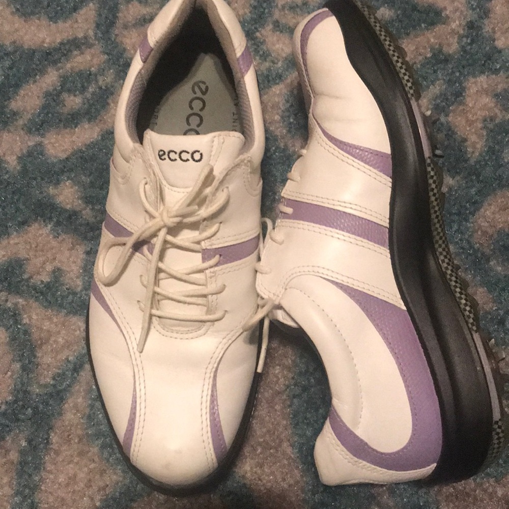 Women’s Ecco golf shoes